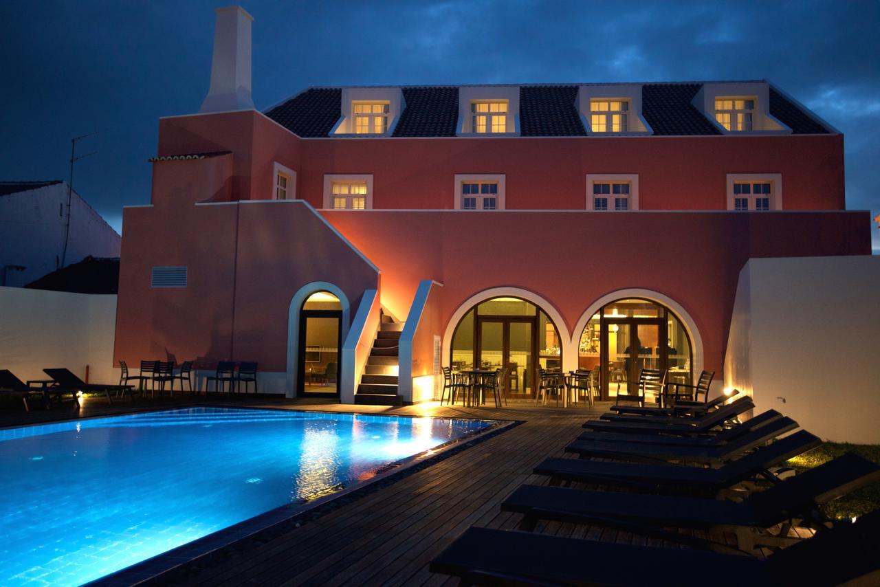 Charming Blue Hotel Vila do Porto Bagian luar foto