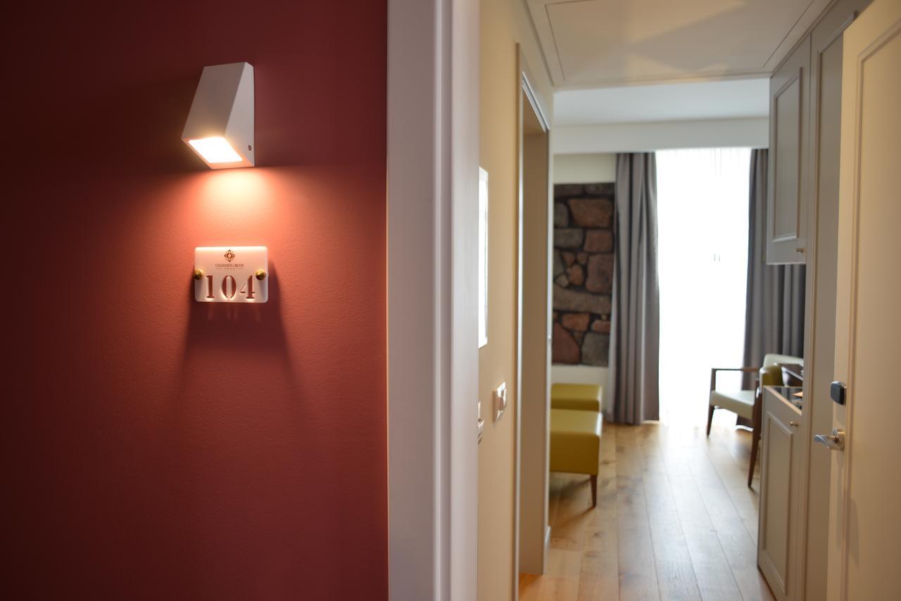 Charming Blue Hotel Vila do Porto Bagian luar foto